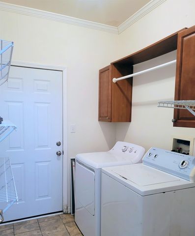 818 Moore Road, Quincy, FL 32351