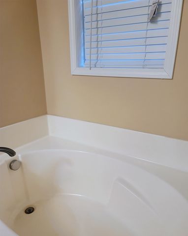 818 Moore Road, Quincy, FL 32351