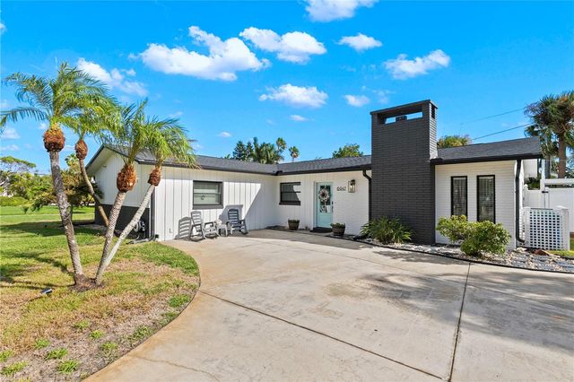 6947 S SHORE DRIVE S, South Pasadena, FL 33707