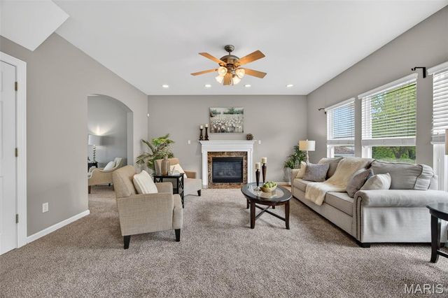2225 Ameling Manor Drive, Maryland Heights, MO 63043