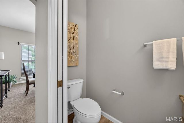 2225 Ameling Manor Drive, Maryland Heights, MO 63043