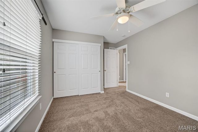 2225 Ameling Manor Drive, Maryland Heights, MO 63043