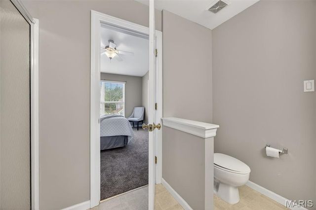 2225 Ameling Manor Drive, Maryland Heights, MO 63043