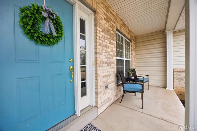 2225 Ameling Manor Drive, Maryland Heights, MO 63043
