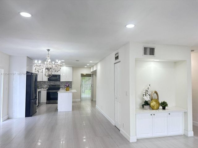11603 NW 29th St 4W, Coral Springs, FL 33065