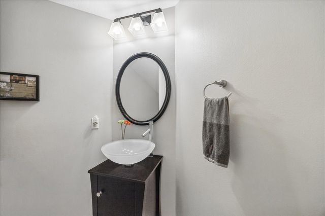 1506 S Gabriel River Circle, Sugar Land, TX 77478