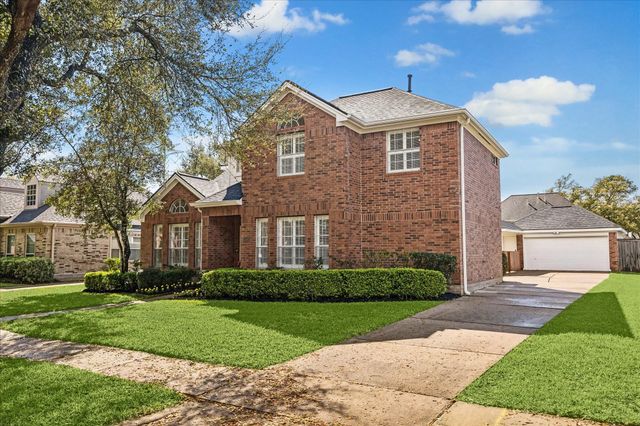 1506 S Gabriel River Circle, Sugar Land, TX 77478