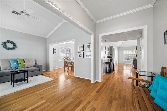 1506 S Gabriel River Circle, Sugar Land, TX 77478