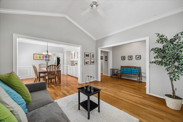 1506 S Gabriel River Circle, Sugar Land, TX 77478