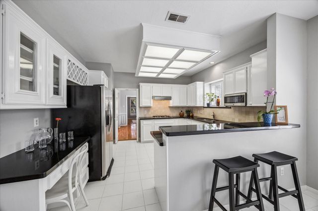 1506 S Gabriel River Circle, Sugar Land, TX 77478