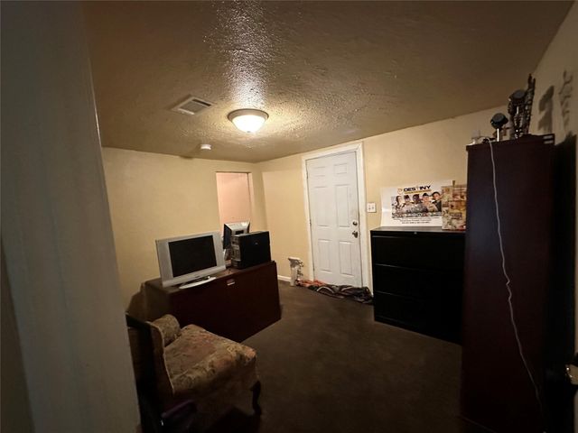 1035 Nadolney Street, Houston, TX 77015