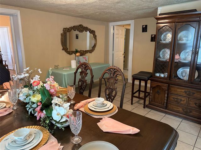 1035 Nadolney Street, Houston, TX 77015