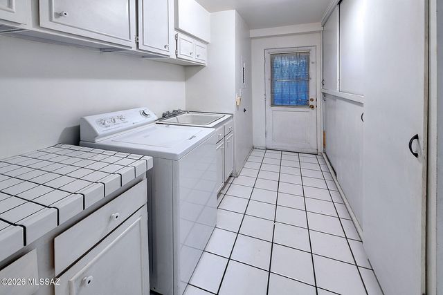 5924 E 3rd Street, Tucson, AZ 85711