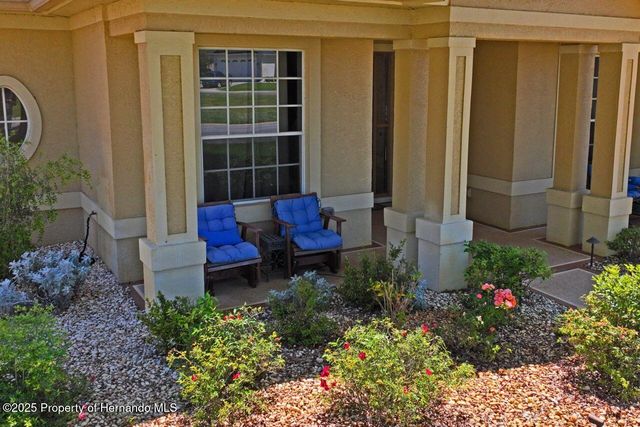 9398 Burnam Drive, Weeki Wachee, FL 34613