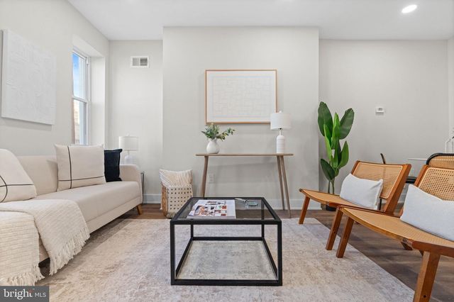 748 MCKEAN ST, Philadelphia, PA 19148