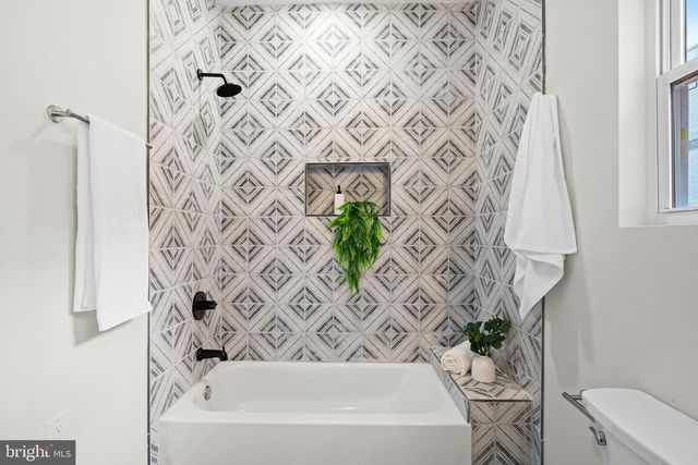 748 MCKEAN ST, Philadelphia, PA 19148