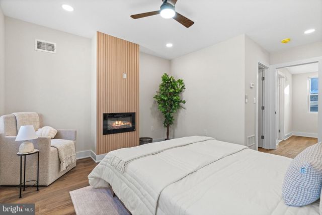 748 MCKEAN ST, Philadelphia, PA 19148