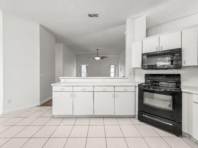 4418 WHITE OAK CIRCLE, Kissimmee, FL 34746
