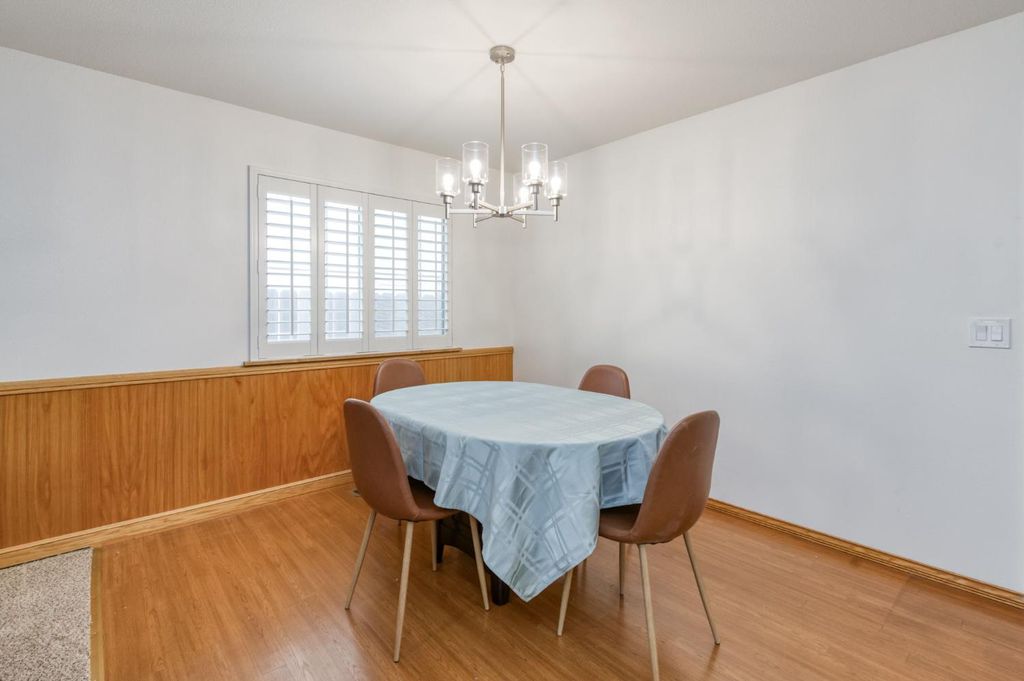 Image 10 of property listing at 3135 W Roberts, Fresno, CA 93711