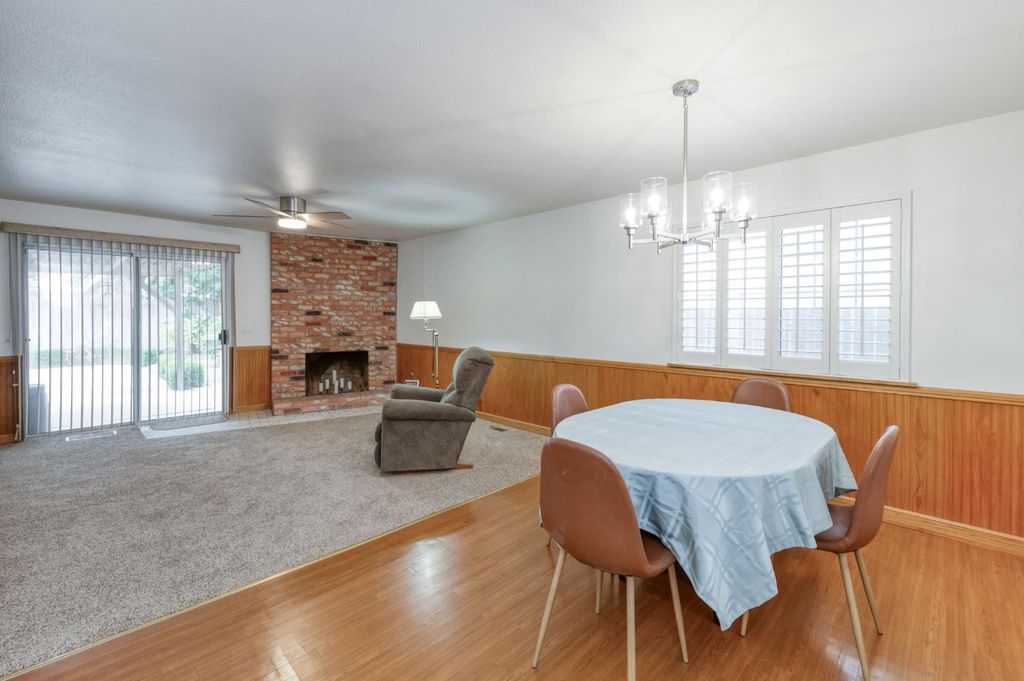 Image 11 of property listing at 3135 W Roberts, Fresno, CA 93711