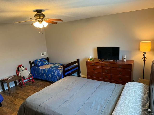 914 Hickory, Junction City, KS 66441