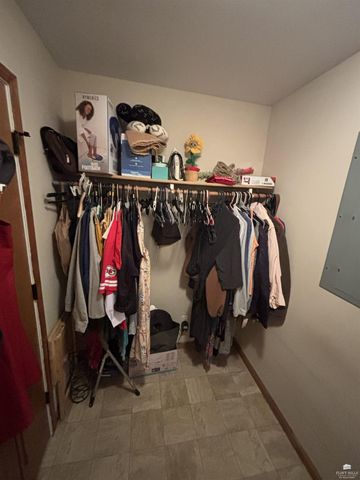 914 Hickory, Junction City, KS 66441