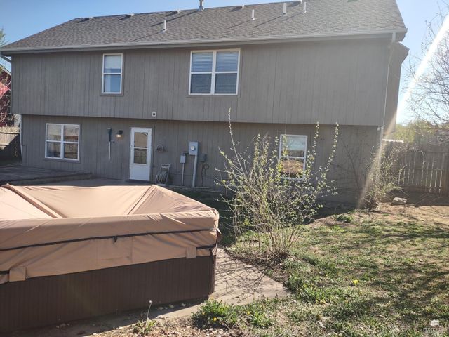 914 Hickory, Junction City, KS 66441