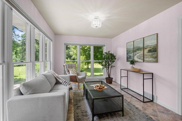 8045 SAQUARO COURT, Neenah, WI 54956