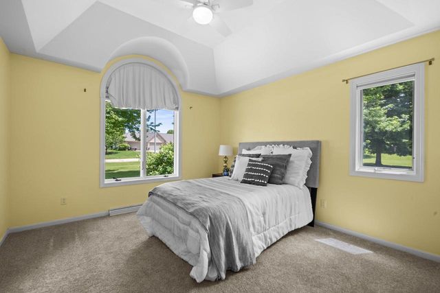 8045 SAQUARO COURT, Neenah, WI 54956