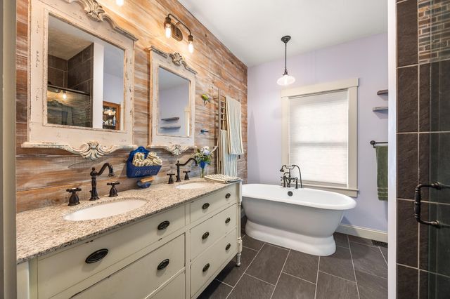 22 Bailey Drive, Strafford, NH 03884