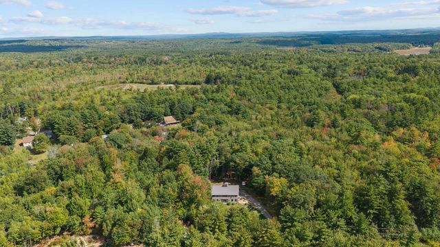 22 Bailey Drive, Strafford, NH 03884