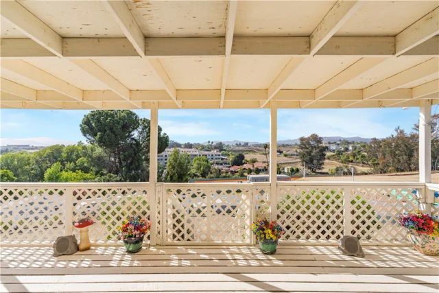 25210 Catalina, Murrieta, CA 92562