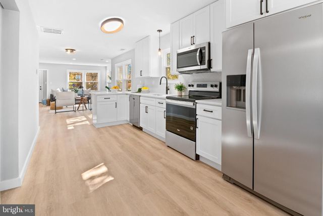 203 MONTGOMERY AVE, Mount Airy, MD 21771