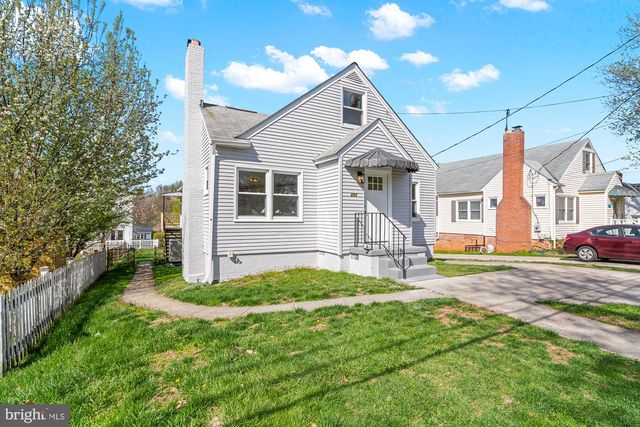 203 MONTGOMERY AVE, Mount Airy, MD 21771