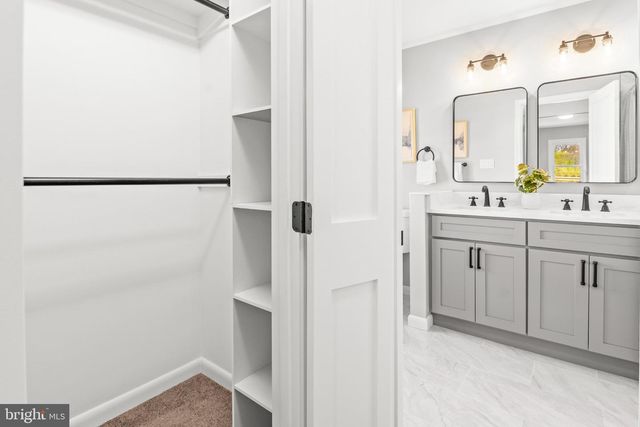 203 MONTGOMERY AVE, Mount Airy, MD 21771