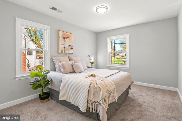 203 MONTGOMERY AVE, Mount Airy, MD 21771