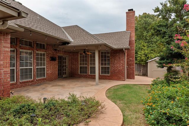 6108 Plum Thicket Road, Oklahoma City, OK 73162