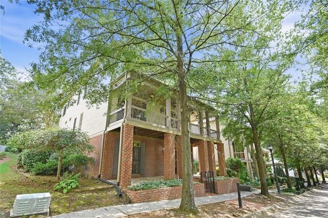 1442 Hedgewood Lane NW, Kennesaw, GA 30152