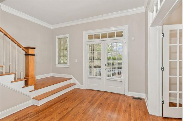 1442 Hedgewood Lane NW, Kennesaw, GA 30152