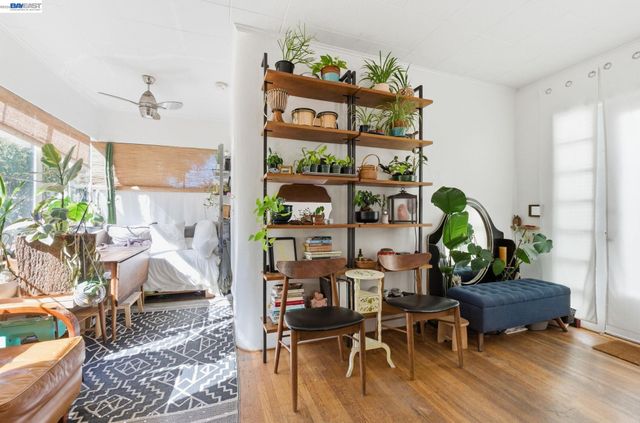 1682 Oxford St, Berkeley, CA 94709