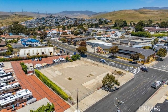 1111 Main Street, Morro Bay, CA 93442