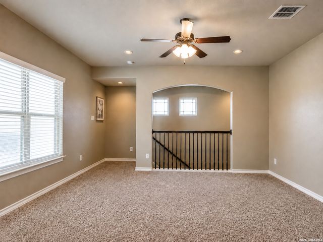 8623 Pinto Cyn, San Antonio, TX 78254