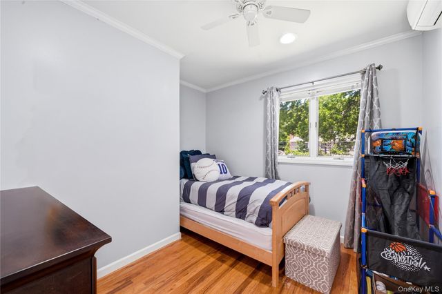 634 Morrison Street, Babylon, NY 11702