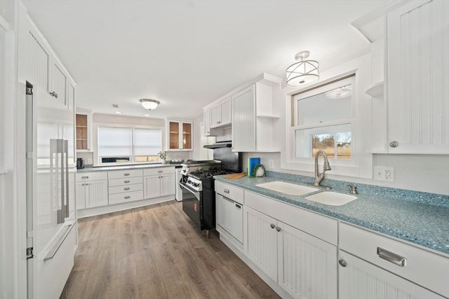 98 Cherry Street, Marshfield, MA 02050