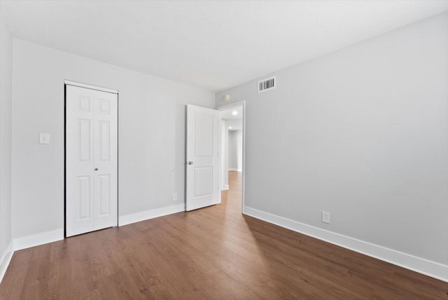 1500 CRESCENT Circle A14, Lake Park, FL 33403