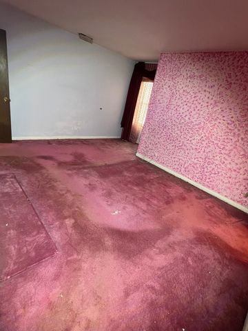 8210 Elmwood Avenue 403, Skokie, IL 60077