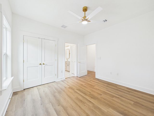 324 Hillcrest Avenue, Valparaiso, FL 32580