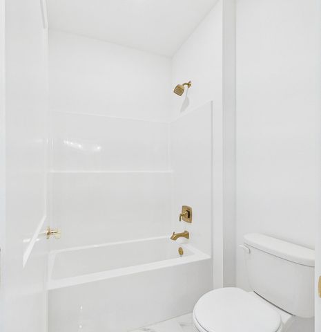 324 Hillcrest Avenue, Valparaiso, FL 32580