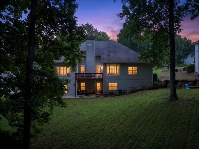 1270 Harvest Lane, Hoschton, GA 30548