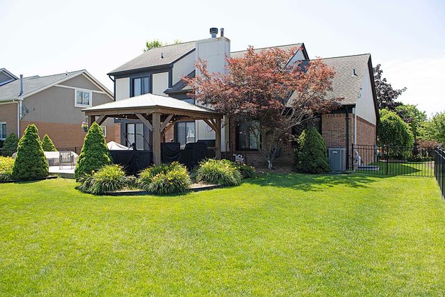 21175 Briar Rose Drive, Macomb Twp, MI 48044